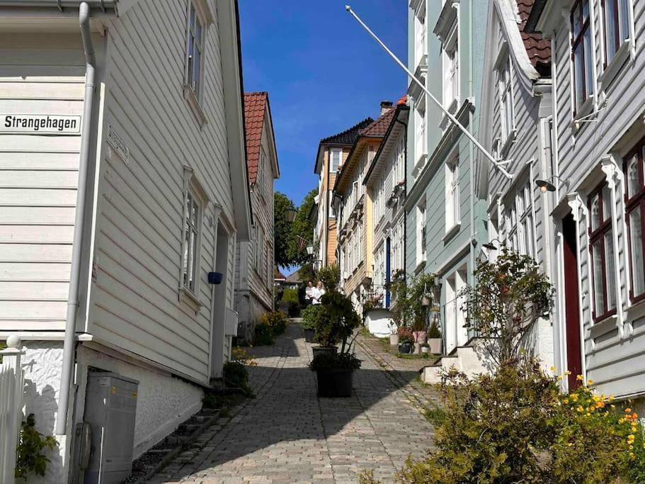 Apartamento Koslig Leilighet I Bergens Smoroye Exterior foto